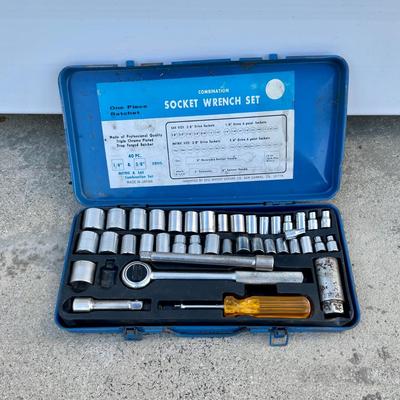 40-Piece Socket Set | EstateSales.org