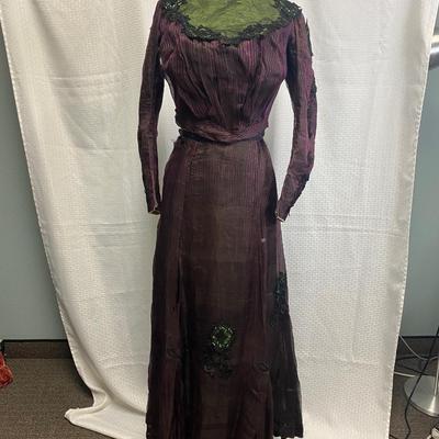 Antique Vintage Gothic Romantic Plum Green Black Victorian Complete Mourning Dress