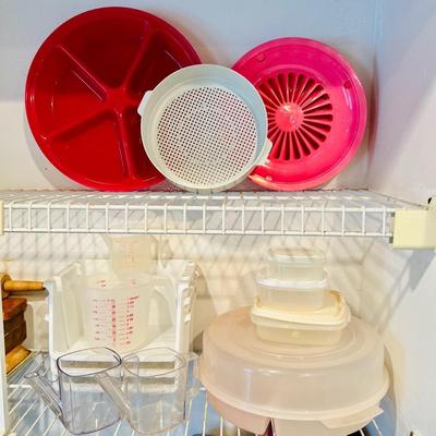 Tupperware and Plastic Food Containers