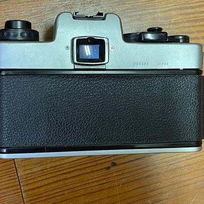 Vintage Argus CR-1 Camera with Extra Lens, Flash and Case