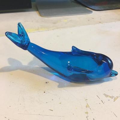 Vintage art glass dolphin paperweight