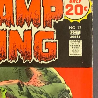 LOT 3R: DC Comics Swamp Thing (2)