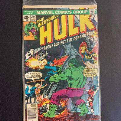LOT 20R: The Incredible Hulk Comics