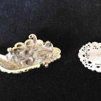 Pair of beautiful brooches
