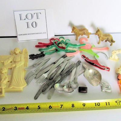 Large Lot of Kids Toys and Angel Light Cover