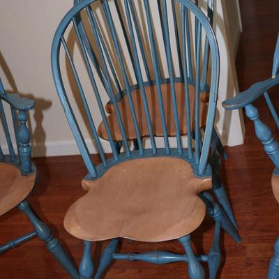 Hale of Vermont Windsor STYLE CHAIR COLONIAL BLUE /CONTOURED  SEATS KITCHEN OR DINING ROOM