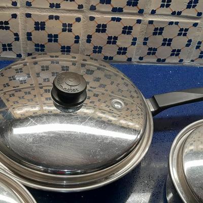 LOT 67 VARIETY OF COOKWARE WITH LIDS