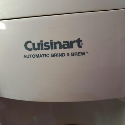 LOT 123 CUSINART AUTOMATIC GRIND AND BREW COFFEE POT WITH WARMER