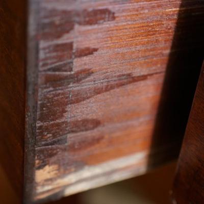 FEDERAL STYLE  MAHOGANY SLANT TOP WRITING DESK /HEIGHT W TAPERED LEGS 48"