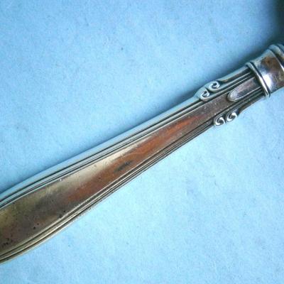 Large Pie or Cake Server Silver Handle