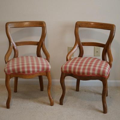 PAIR OF 19TH CENTURY LIGHT WALNUT   CHAIRS -QUEEN ANNE STYLE