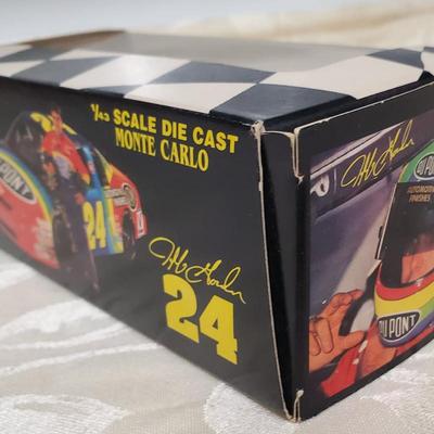 Jeff Gordon #24 Dupont 1995 Winston Cup Champion Die Cast 1/43 Scale Monte Carlo