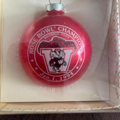 1994 UW Rose Bowl Champions Ornament