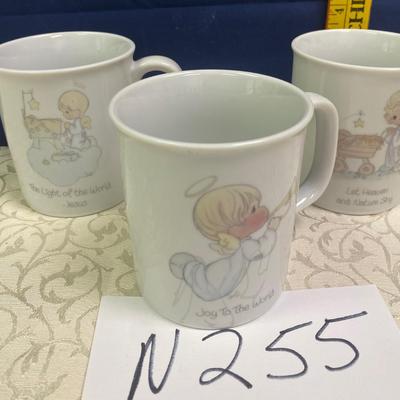 3 Precious Moment Cups