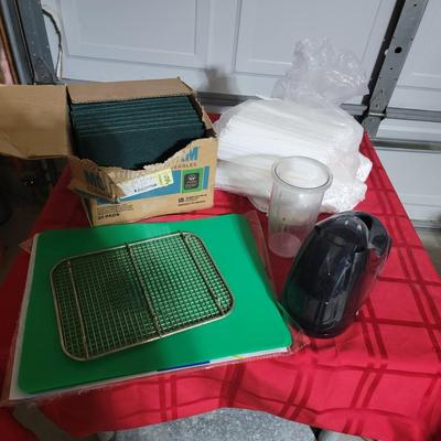 Straws, cleaning pads & misc. items