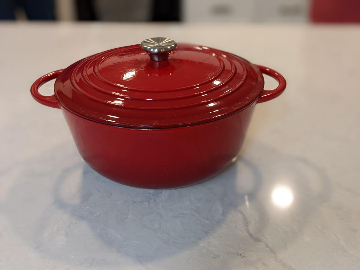 Gourmet Living Enameled Dutch Oven, 3 qt, Minimal Wear