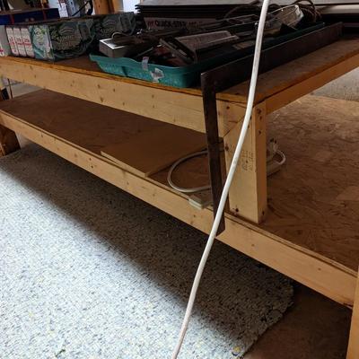 Solid Workbench (includes end hanging tools)
