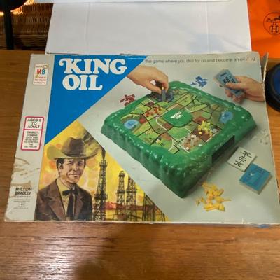 Vintage Oil King Board Game