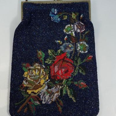 Vintage Victorian Micro Beaded Kisslock Rose Floral Coin Purse