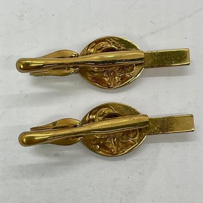 Pair of Gold Tone Men's U.S. Marines Insignia Tie Clips