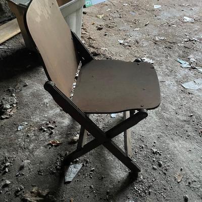 Antique folding chair