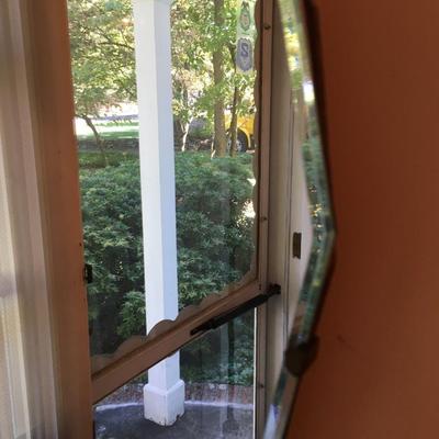 Small Bevel edged Decorative mirror Round