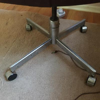 Vintage office chair #1