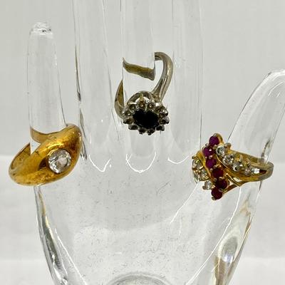 Lot of three cocktail rings