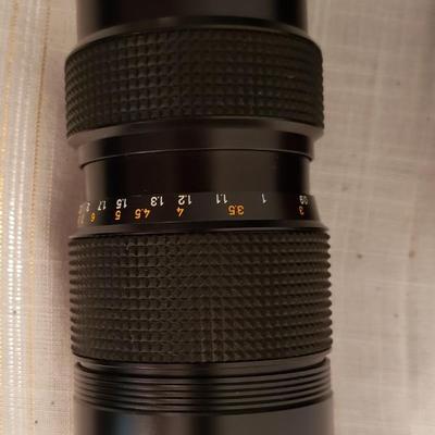 Konica Zoom Hexanon 80-200 mm F4 lens