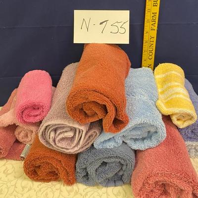 6 Hand Towels & 6 Wash Clothes