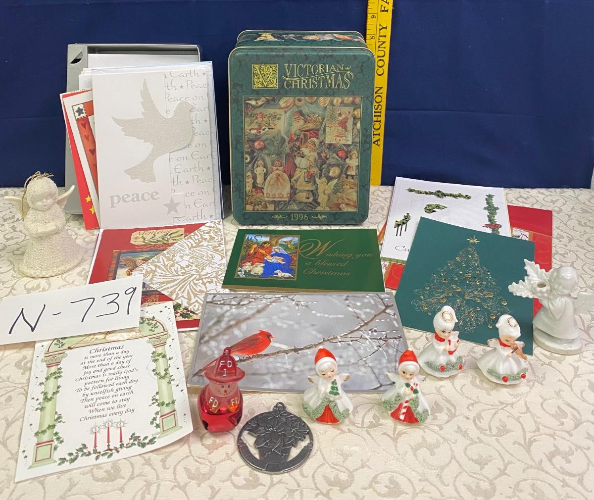 Puzzle, Cards and Ornaments