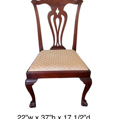 Lot of 6 Armless and 2 Armed Mahogany Dinning Room Chairs