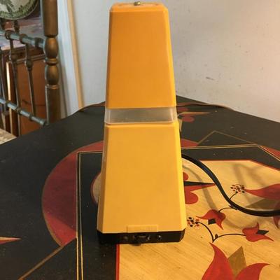 Vintage Well Lite collapsible lamp MCM