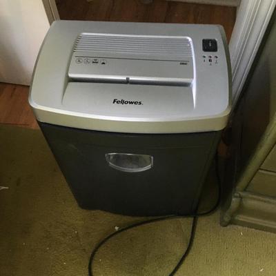 Paper shredder