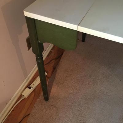 Vintage table/desk