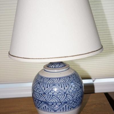 BLUE AND EARTHENWARE STONEWARE LAMP /BLUE SLIP GLAZE FINISH /ASIAN STYLE DECOR