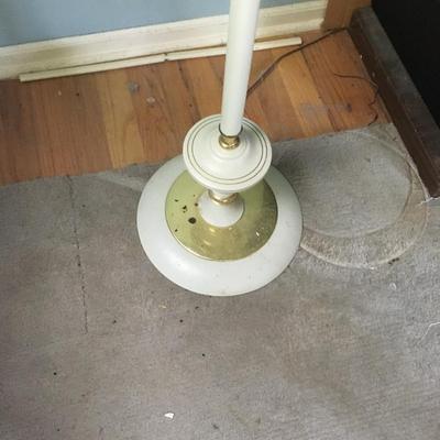 Floor lamp