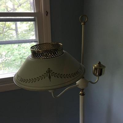 Floor lamp