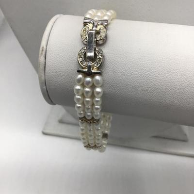 3 Strand Pearl Type Bracelet