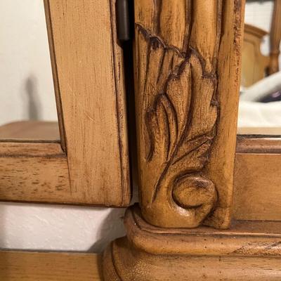 Light Wood Dresser and Mirror  (BB-JM)