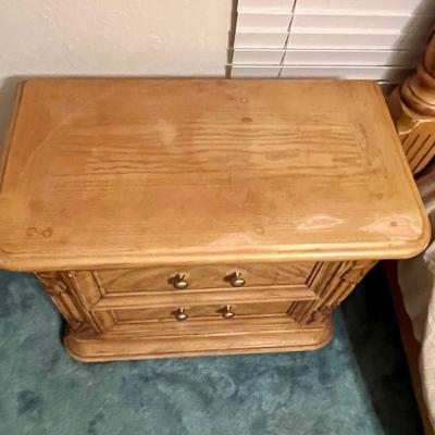 Light Wood Night Stand  (BB-JM)