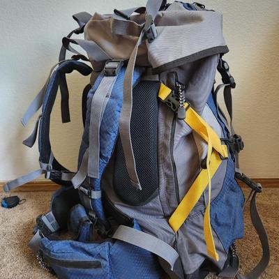 HI-TECH Nova 50 Hiking Backpack