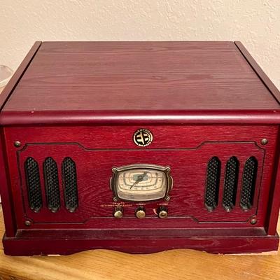 Electro Brand Turntable/Radio/CD Player. (BB-JM)