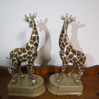 Pair of Giraffe Bookends- Well Made