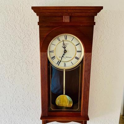 SEIKO Westminister Whittington Wall Clock. (D-JM)