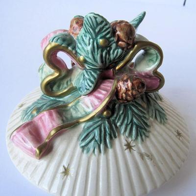 Fancy Fitz and Floyd Covered Candy Dish, Angel Handles