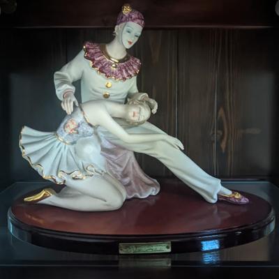 Capodimonte Sabadin Vittorio Porcelain Figurine Pierrot and Dancer