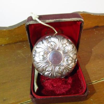 Vintage Repousse Yo-Yo by Gorham- Sterling Silver Cover with Steel Body- Acanthus Pattern #30