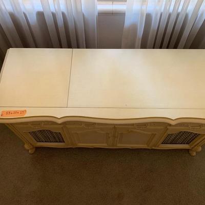 Vintage Magnavox Stereo Console