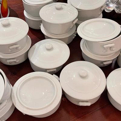 Vintage Set of 10 Williams Sonoma Provencal Casserole Dishes with Lids